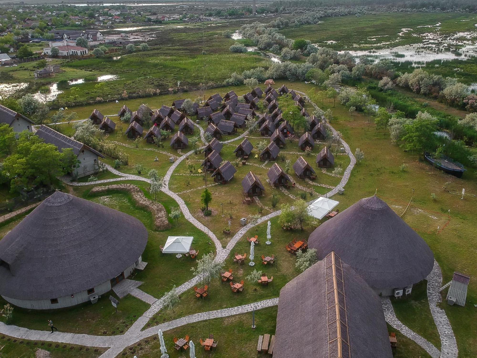 Dolphin Camping Sfantu Gheorghe  Exterior photo